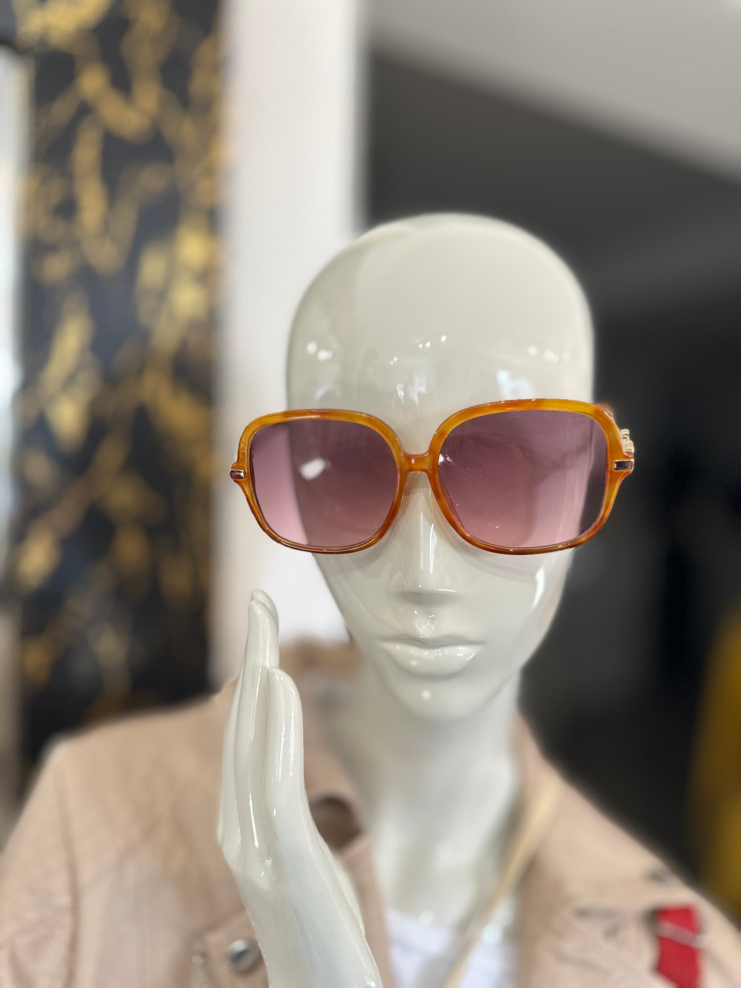 ELVIRA orange sunglasses