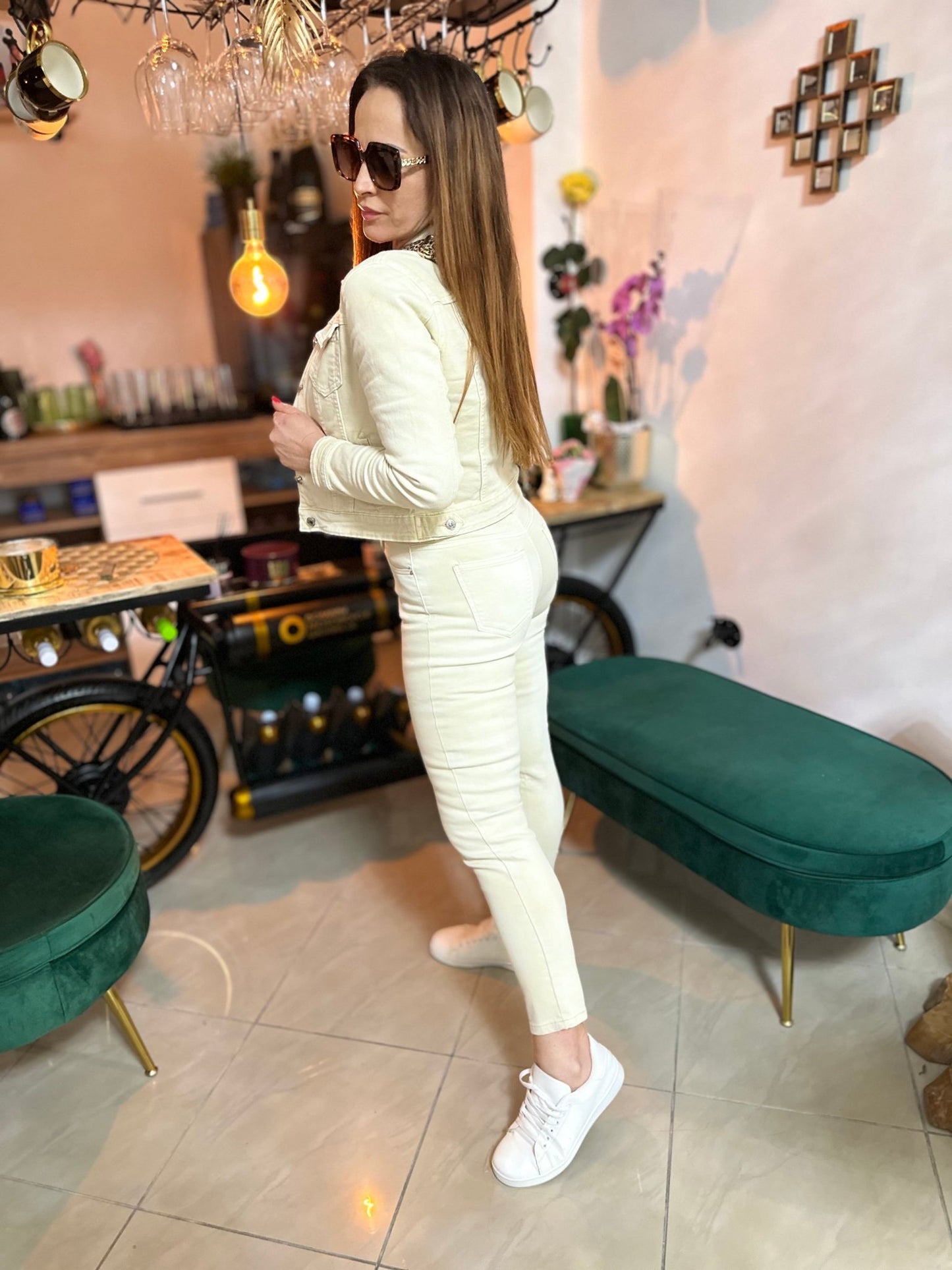 CAMEL krém színű elasztikus mom fit farmer nadrág - BELADY