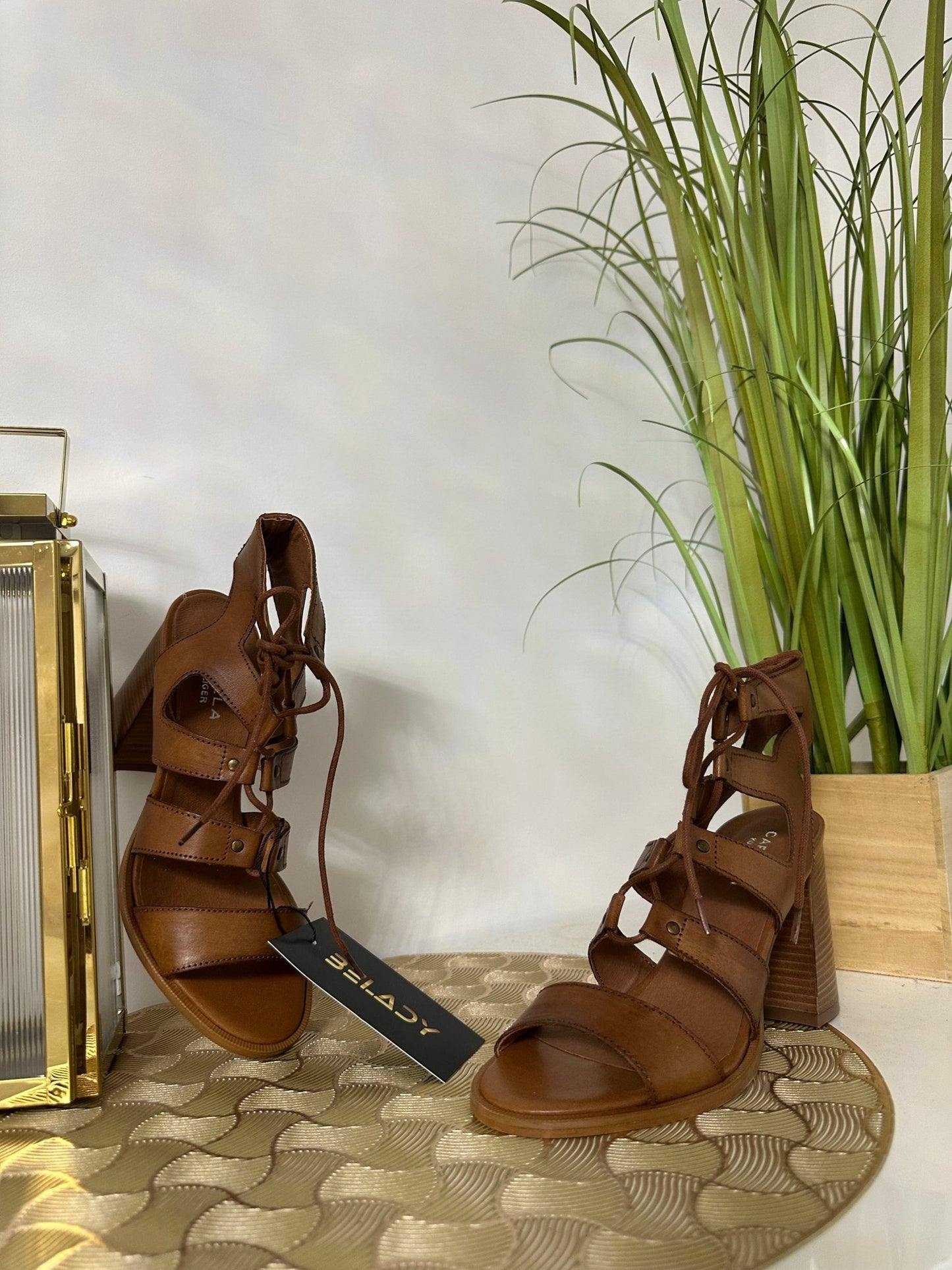 CARVELA barna bőr magas talpú szandál (EU36 - os) - BELADY