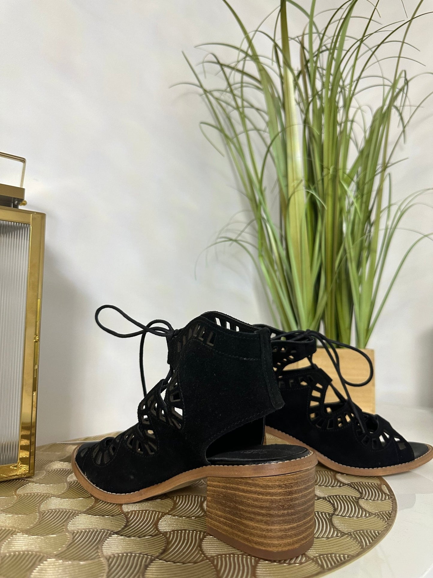 CARVELA fekete velúr magas talpú szandál (EU36 - os) - BELADY