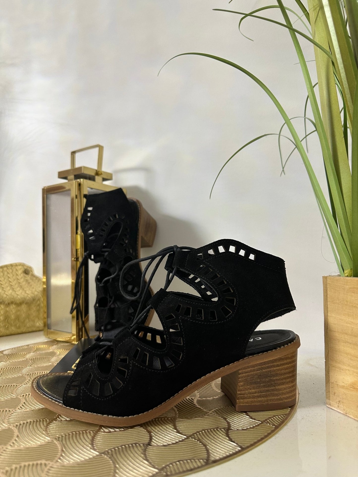 CARVELA fekete velúr magas talpú szandál (EU36 - os) - BELADY