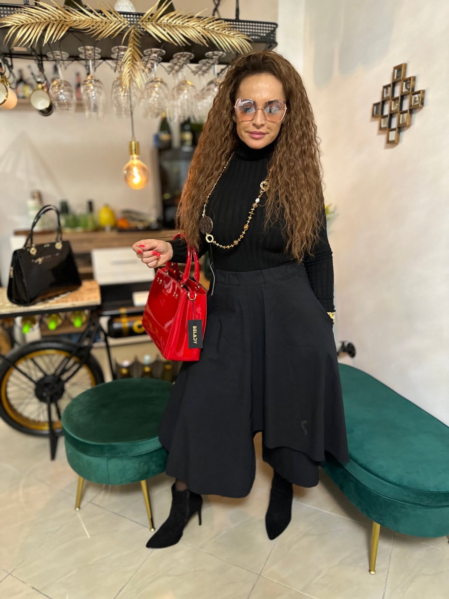 MADONNA fekete szoknya nadrág - BELADY