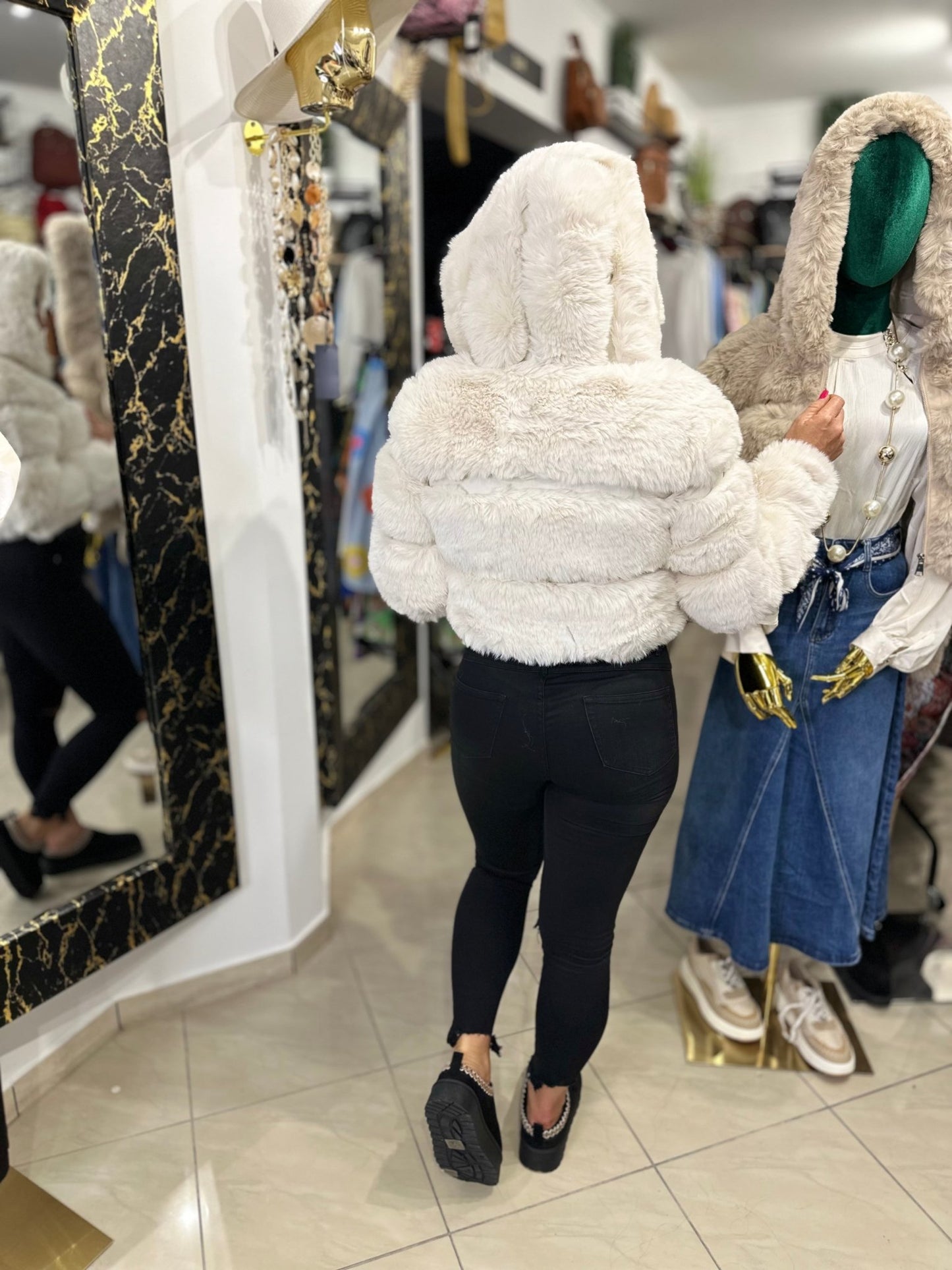 NATASA fehér szőrme bunda műbőr kabát - BELADY