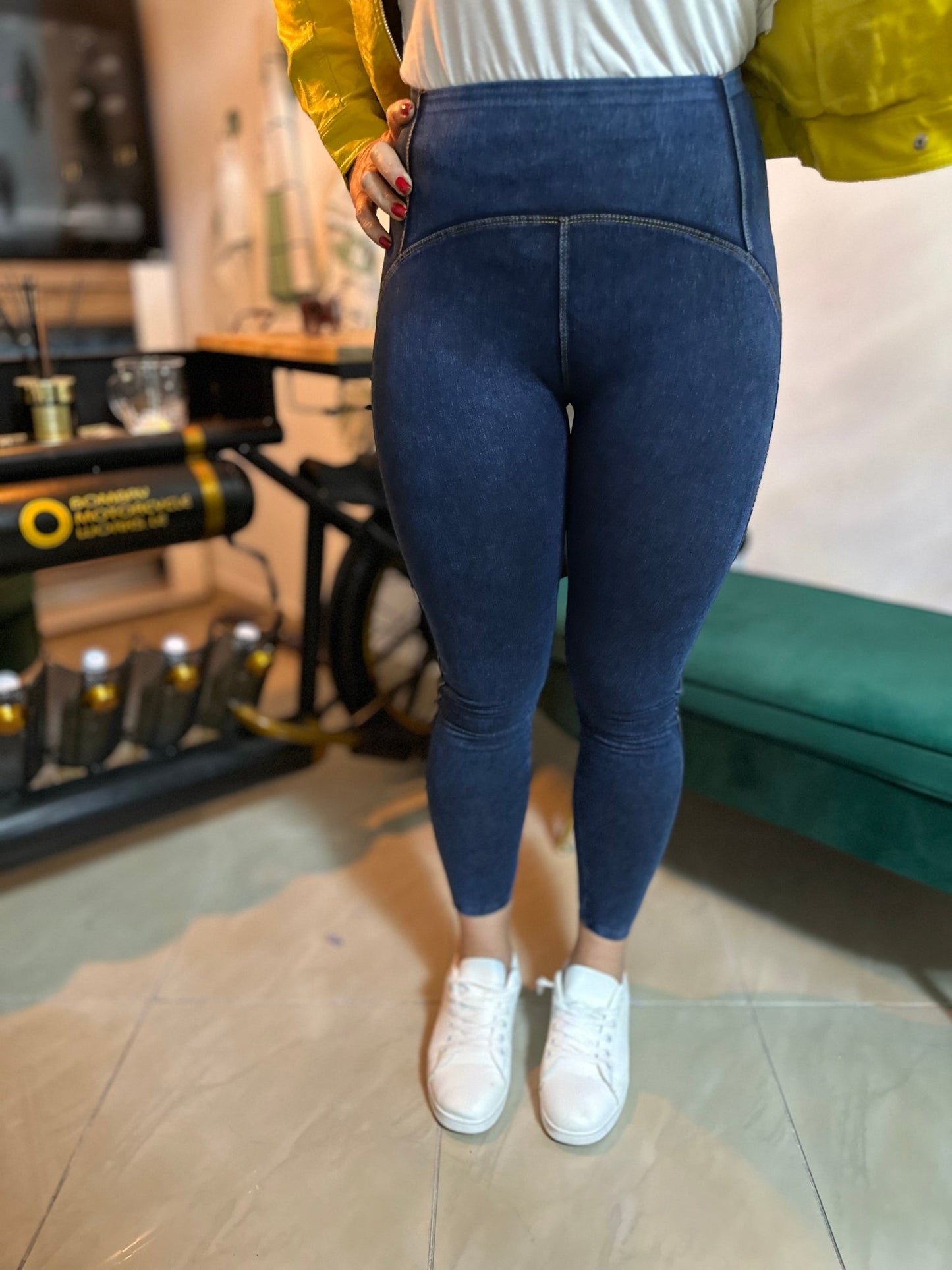 PAMELA farmer alakformáló leggings nadrág - BELADY