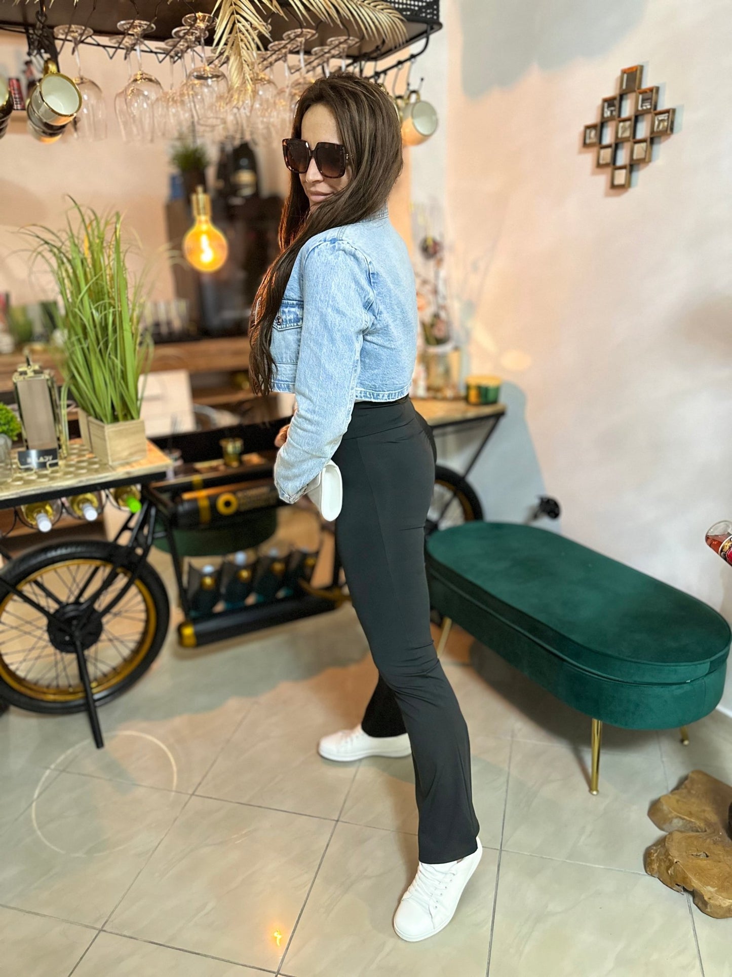 PAULA fekete magas derekú alakformáló trapéz leggings nadrág - BELADY