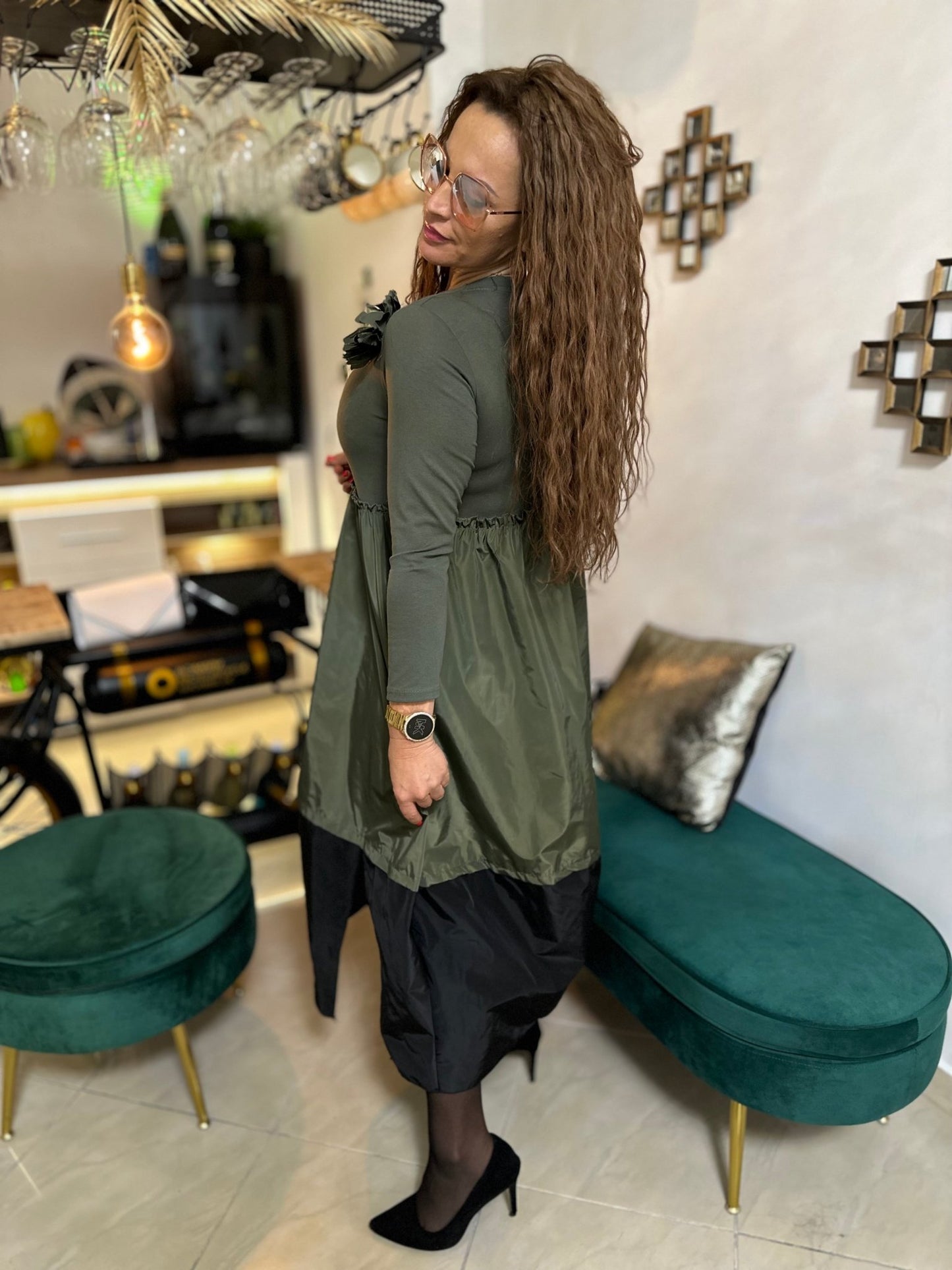SAMANTHA khaki - fekete elegáns hosszú ruha - BELADY