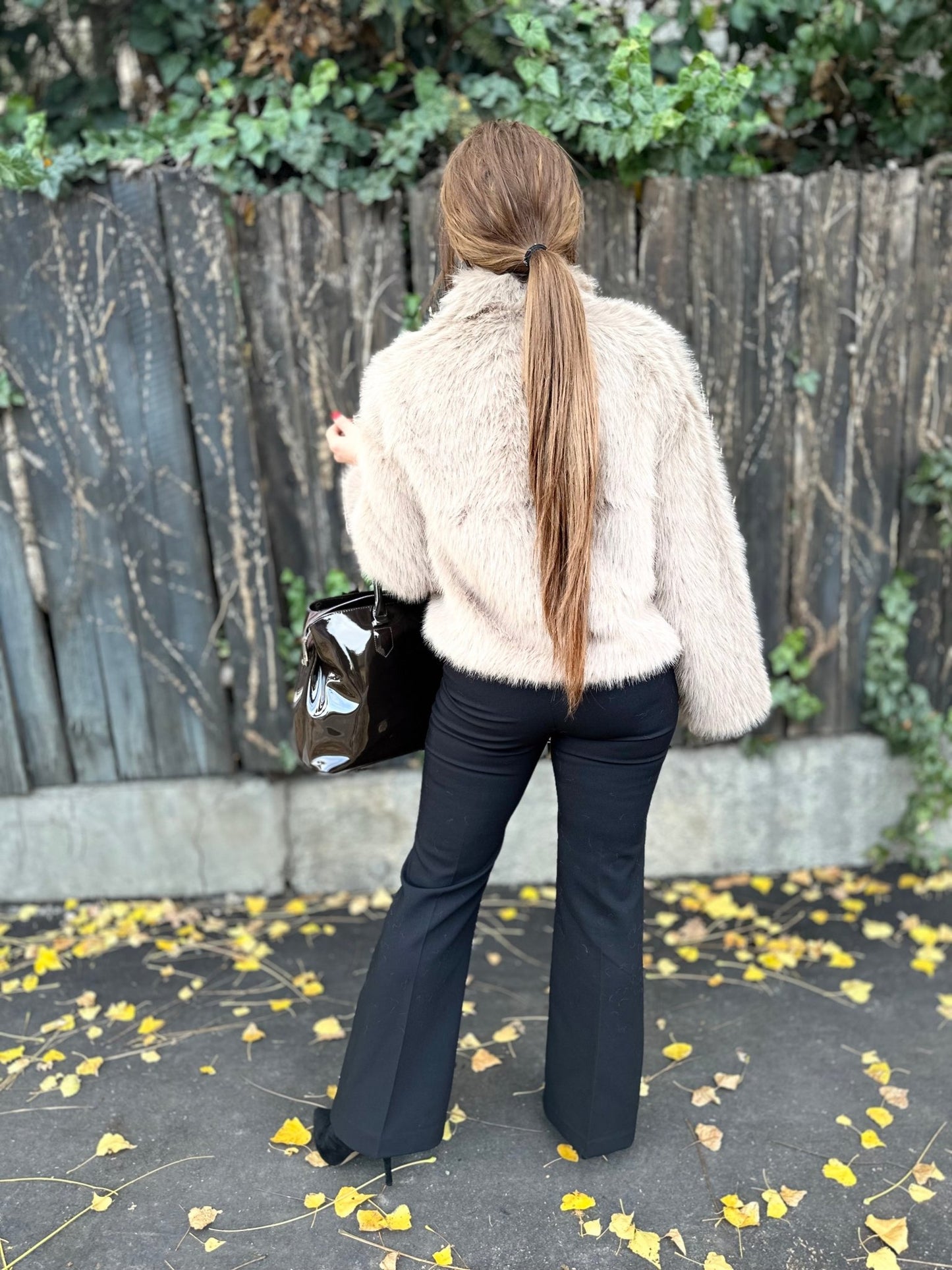 SONJA bézs cipzáros szőrme bunda kabát - BELADY