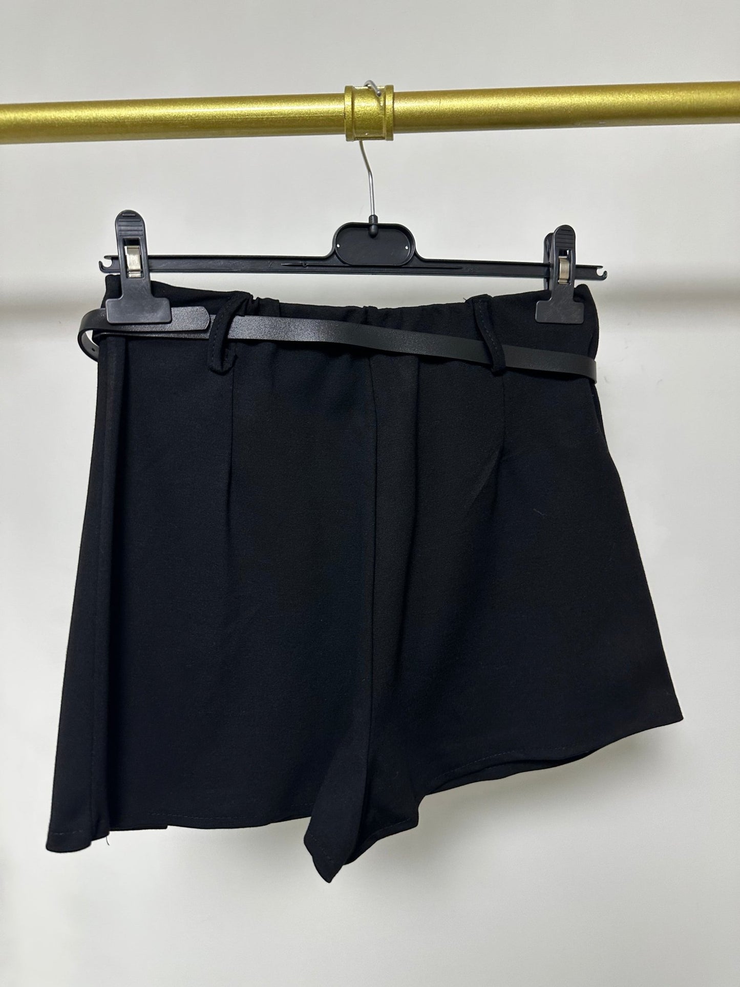 ANI fekete mini szoknya nadrág övvel - BELADY