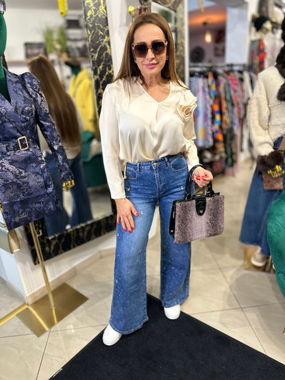 ANNA bézs felső rózsa kitűzővel - BELADY