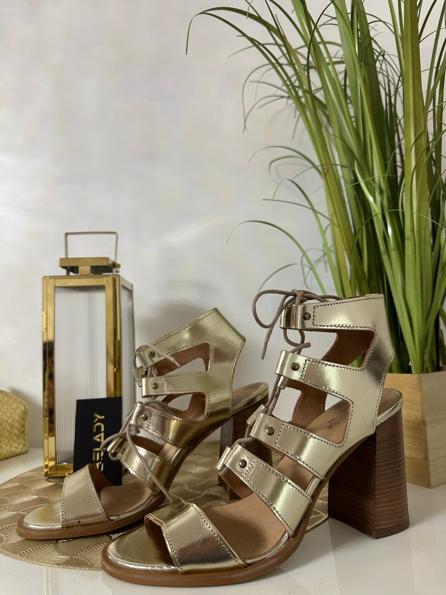 CARVELA arany magas talpú szandál - BELADY