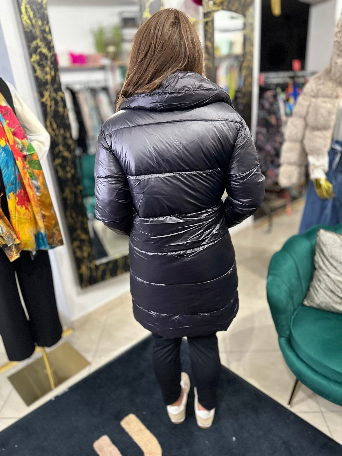 EMMA fekete kapcsos hosszú kabát - BELADY