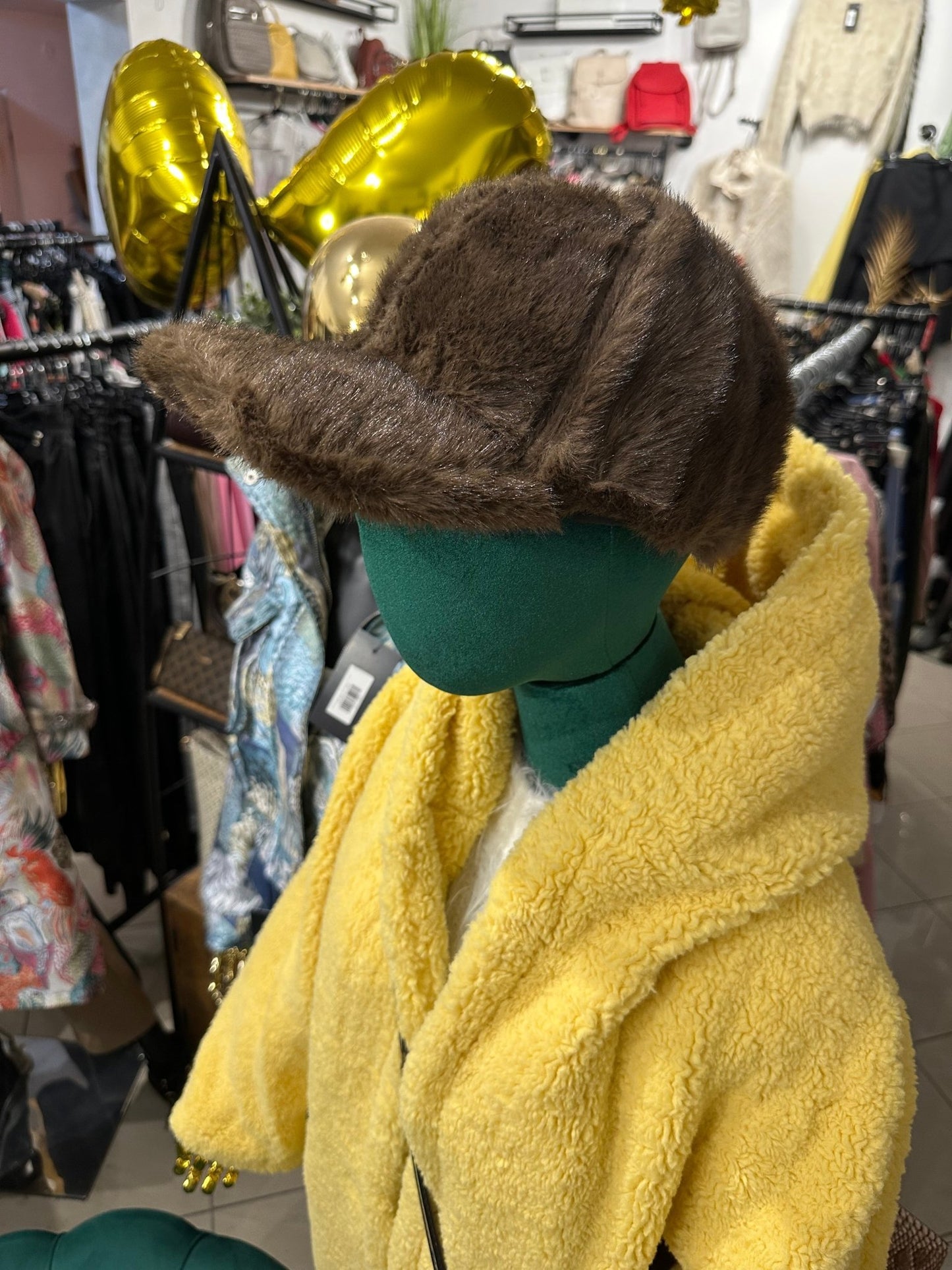 FLÓRA barna szőrme baseball sapka - BELADY