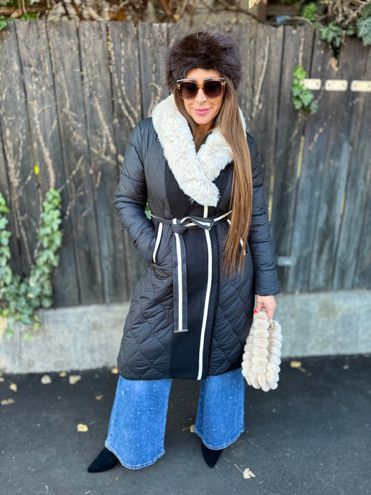 KINGA fekete szőrmés bélelt hosszú kabát - BELADY