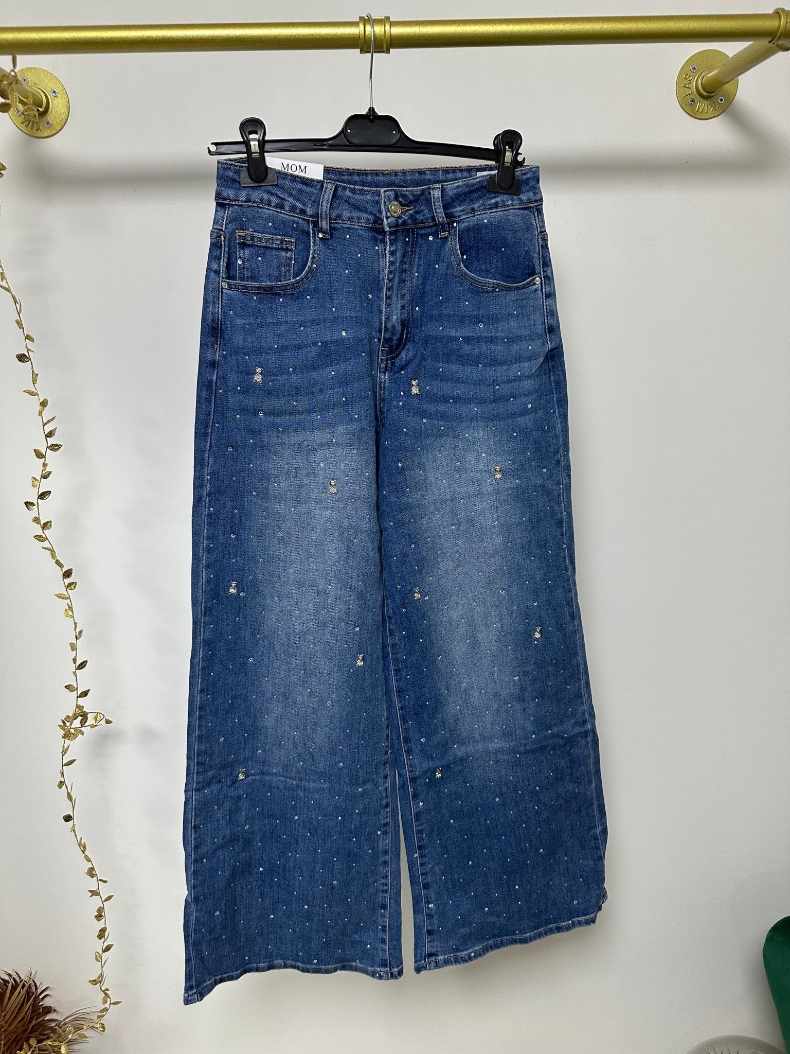 LIZA mom fit bő szárú köves, macis farmer nadrág - BELADY